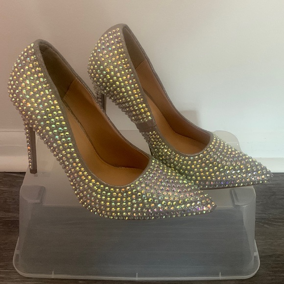 Bling heels - Picture 1 of 3